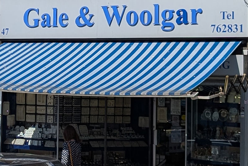 Gale & Woolgar